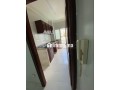 Appartement derrière ghandi mall - miniature 3