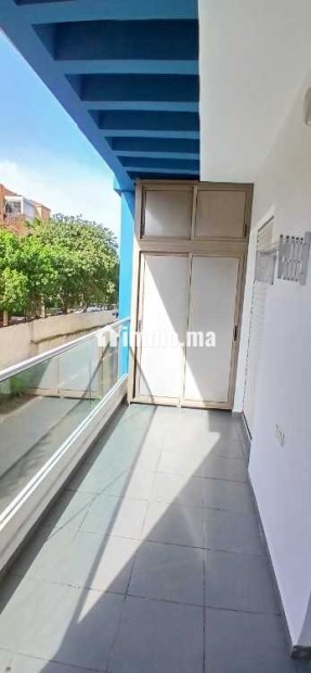 Appart vide - refait à neuf - résidence sécur - Location Immobilier - Mohammedia - photo 6