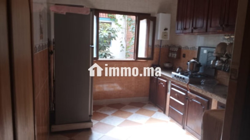 appartement-de-vacances-a-louer-a-martil-6-pieces-salon-traditionnel-antenne-parabolique-generale-big-4