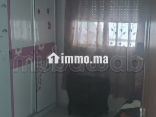 Location d'un appartement à Quartier Oued Fes. 2 chambres agréables. Porte blindée et parabole - Appartement à vendre - Fes