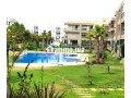 Coquet appartement vue piscine 2 ch - miniature 2