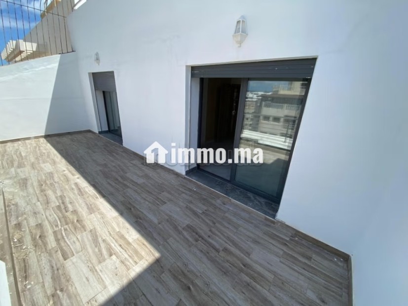 Triplex de luxe à louer en plein centre ville - Location Immobilier - Tanger - photo 2