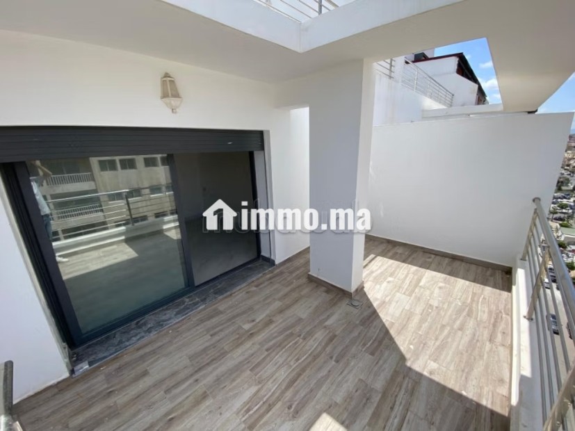 Triplex de luxe à louer en plein centre ville - Location Immobilier - Tanger - photo 3