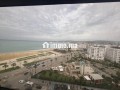 plage-juste-en-face-small-0