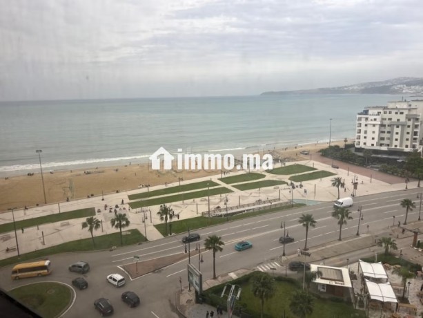 plage-juste-en-face-big-11