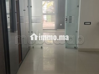Villa de gamme en Location à Souissi - Villa à louer - Rabat
