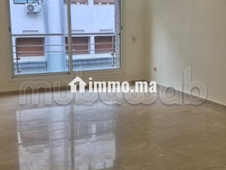 À louer – Bel appartement non meublé au Triangle d’Or - Appartement à louer - Casablanca