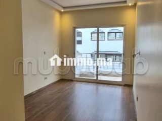 À louer – Bel appartement non meublé au Triangle d’Or - Appartement à louer - Casablanca