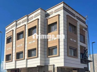 2ème escaliers privatives 2 façades 128m - Maison à vendre - El Jadida