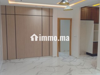 1ère escaliers privatives 126m - Appartement à vendre - El Jadida
