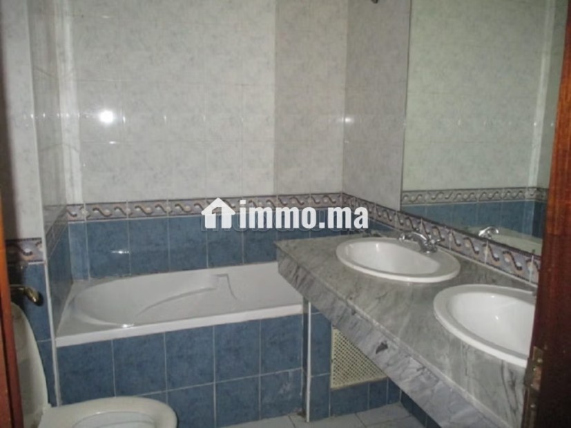 Appart vide 100m2 à Bourgogne Est Ss Vis àVis - Location Immobilier - Casablanca - photo 5