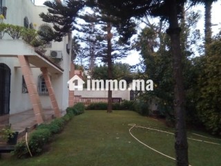 À louer villa avec piscine à Souissi - Villa à louer - Rabat
