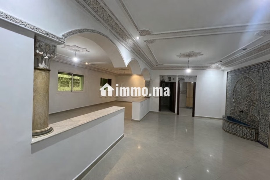 Appart a louer Bd Tah 3 chambres salon 6000 dh - Location Immobilier - Casablanca - photo 2