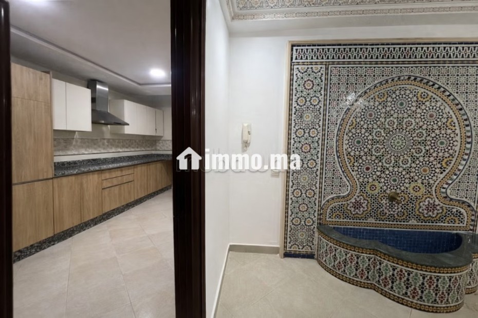 Appart a louer Bd Tah 3 chambres salon 6000 dh - Location Immobilier - Casablanca - photo 3