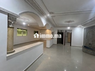 Appart a louer Bd Tah 3 chambres salon 6000 dh - Appartement à louer - Casablanca