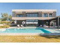 Villa neuve contemporaine a proximité de golfs prestigieux - miniature 3