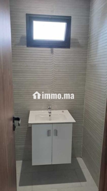 Location bureau neuf DISPONIBLE rd point oulmes - Location Immobilier - Casablanca - photo 1