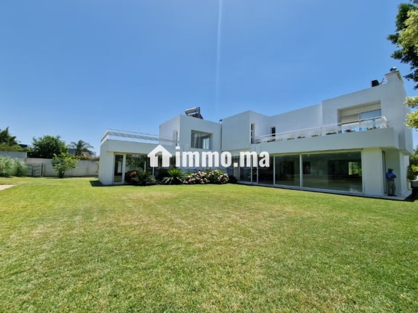 À louer Superbe villa haut standing à Souissi - Location Immobilier - Rabat - photo 3