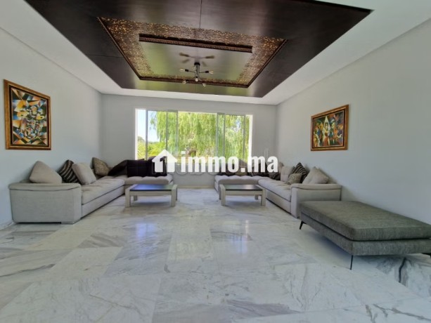 a-louer-superbe-villa-haut-standing-a-souissi-big-6