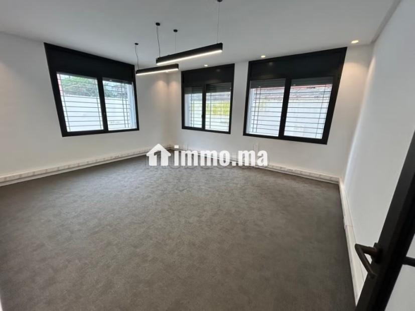 Villa à usage de bureaux, à louer à Palmier - Location Immobilier - Casablanca - photo 6