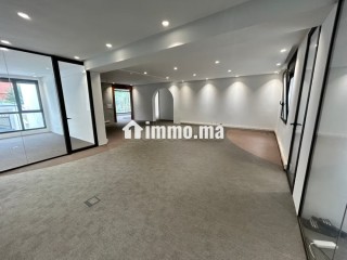 Villa à usage de bureaux, à louer à Palmier - Villa à louer - Casablanca