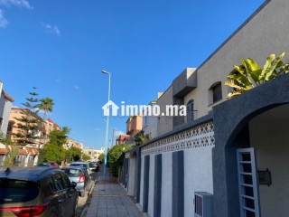 Magnifique Villa à Louer Vide ou Meublé - Villa à louer - Casablanca