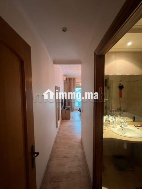 Bel appartement à vendre à Racine. 3 pièces confortables. Concierge et climatisation - Vente Immobilier - Casablanca - photo 7