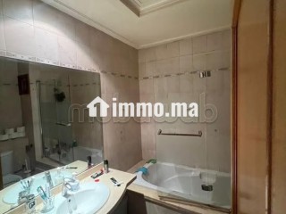 Bel appartement à vendre à Racine. 3 pièces confortables. Concierge et climatisation - Appartement à vendre - Casablanca