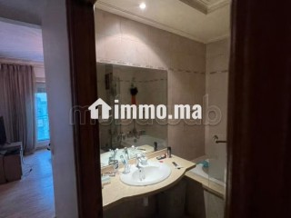 Bel appartement à vendre à Racine. 3 pièces confortables. Concierge et climatisation - Appartement à vendre - Casablanca