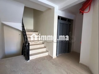 Studio a vendre près de palais congrès - Appartement à vendre - Marrakech