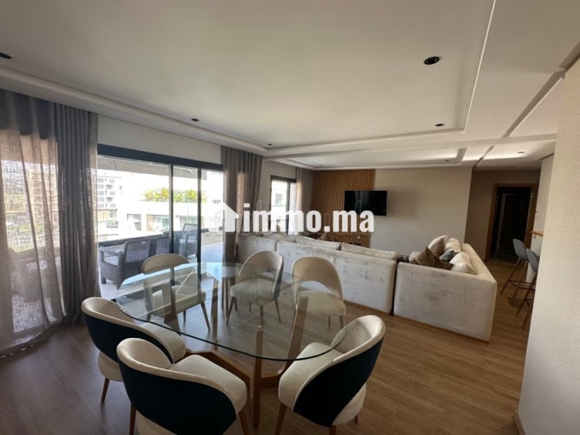 Très bel appartement en location à ferme bretonne. 2 chambres. Fenêtres double vitrage et chauffage central - Location Immobilier - Casablanca - photo 1