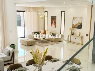 Villa de luxe Golf Noria à vendre à Route de Tahanaout. 5 chambres. Meublé - Villa à vendre - Marrakech