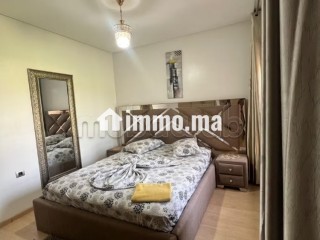 Location saisonnière villa haut standing à Bab Ighli. Surface de 90 m². Antenne parabolique et sécurité - Villa à vendre - Marrakech