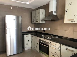Appartement de standing avec terrasse à Souissi - Appartement à louer - Rabat