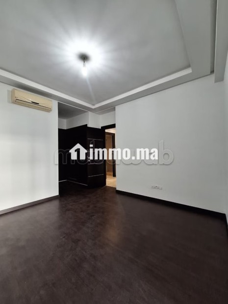 Location Appartement Vide à Bourgogne Ouest - Location Immobilier - Casablanca - photo 8