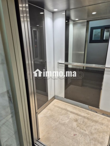 Location d'une superbe appartement meublé - Location Immobilier - Tanger - photo 8