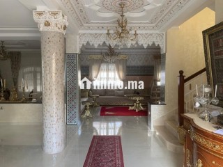 Somptueuse villa en vente à Moujahidine Tanger - Villa à vendre - Tanger