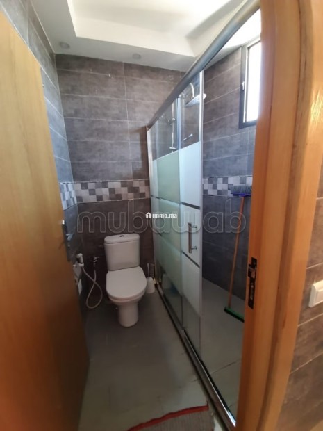 Apprt 2 ch salon meublé en location pour 2 filles - Location Immobilier - Casablanca - photo 2