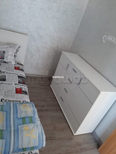 Apprt 2 ch salon meublé en location pour 2 filles - Location Immobilier - Casablanca - photo 7