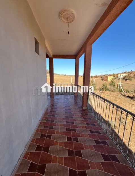 Trouvez votre maison à acheter à Jerada. 2 chambres agréables. Salon traditionnel marocain - Vente Immobilier - Jerada - photo 4