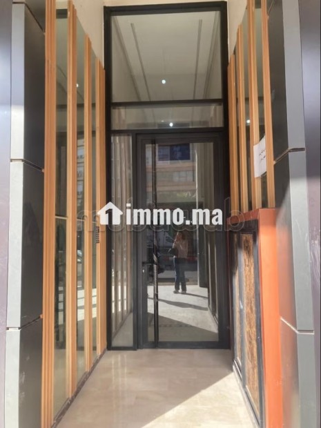 Bureaux en location à Hay izdihar. Surface de 75 m². Ascenseur - Location Immobilier - Marrakech - photo 2