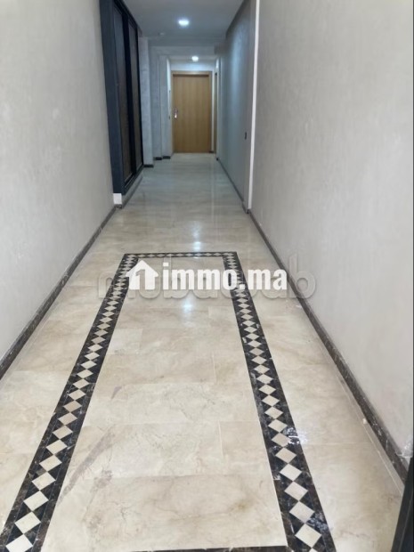 Bureaux en location à Hay izdihar. Surface de 75 m². Ascenseur - Location Immobilier - Marrakech - photo 3