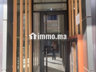 Bureaux en location à Hay izdihar. Surface de 75 m². Ascenseur - Bureau à louer - Marrakech