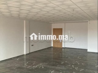 Bureaux en location à Hay izdihar. Surface de 75 m². Ascenseur - Bureau à louer - Marrakech