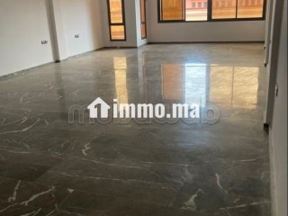Bureaux en location à Hay izdihar. Surface de 75 m². Ascenseur - Bureau à louer - Marrakech