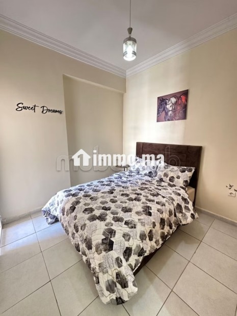 Location d'un appartement à Mhamid. Surface de 70 m². Salon Marocain et antenne parabolique - Vente Immobilier - Marrakech - photo 2