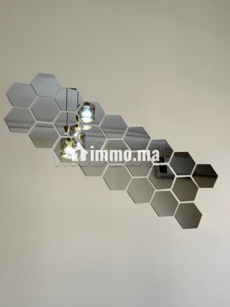 Location d'un appartement à Mhamid. Surface de 70 m². Salon Marocain et antenne parabolique - Vente Immobilier - Marrakech - photo 3