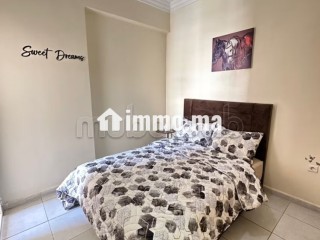 Location d'un appartement à Mhamid. Surface de 70 m². Salon Marocain et antenne parabolique - Appartement à vendre - Marrakech
