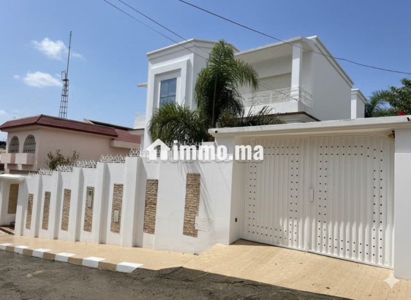 Location Villa Semi Meublé avec PISCINE - Location Immobilier - Tanger - photo 3