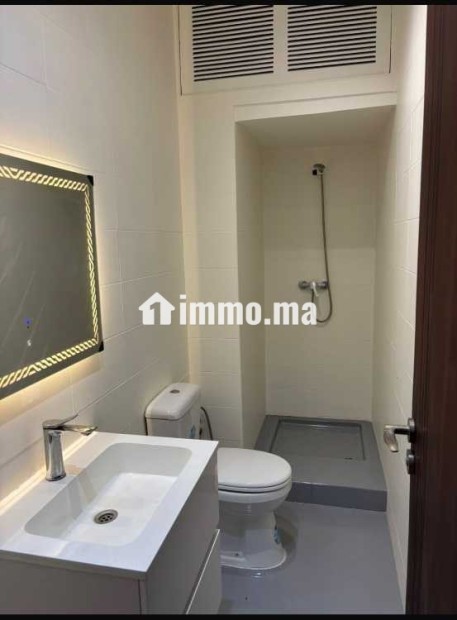 Loue studio meublé à derby ghellef en plein centre - Location Immobilier - Casablanca - photo 3